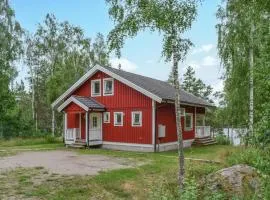 4 Bedroom Gorgeous Home In Fröseke