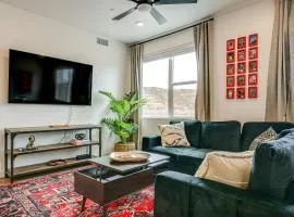25 Mi to Zion Rock n Roll Condo with Mtn View!