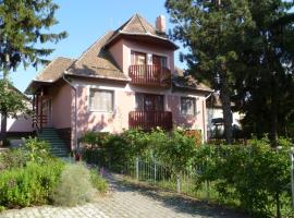 Liget Szálláshely, holiday rental in Berettyóújfalu