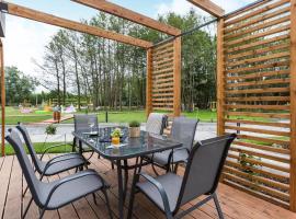 Stunning Home In Niechorze With Sauna, hotel de lujo en Niechorze