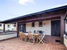 Gorgeous Home In Cisano Di Bardolino