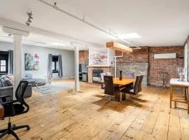 Lofts du Vieux-Port by Gray Collection
