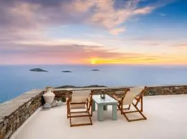 "GOLDEN SUNSET VILLA" 3-BDR, Breathtaking Views