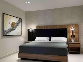 Suites de hotel Moderna con Ubicación Perfecta 1