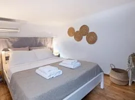 Cycladic Maisonette III in Mykonos Town