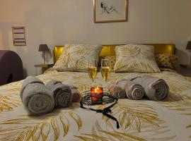 love aphrodite: Bubry şehrinde bir otel
