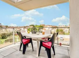 Beautiful Apartment In La Tremblade
