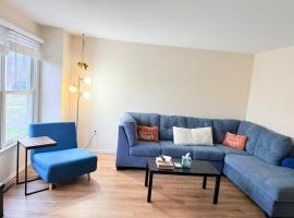 Town House near Geisinger Medical Center, hotel i Danville