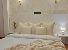 Seeming Lodge