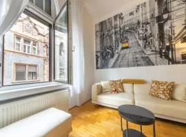 Katalin Apartment