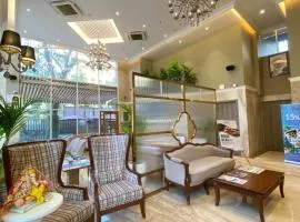 Hotel Mumbai House Mindspace Malad