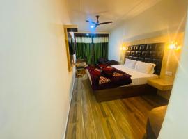 Hotel Thakur Manali, ξενοδοχείο κοντά στο Αεροδρόμιο Kullu–Manali - KUU, Μανάλι