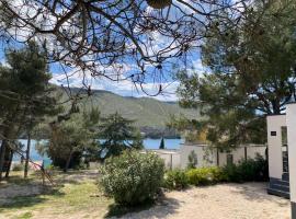 Mobilna kućica Emma - Grebaštica, kamp Vala, hotel v destinaci Grebaštica