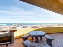 Beach Condo 7-- Sleeps 8, Pool, WiFi, AC, Security