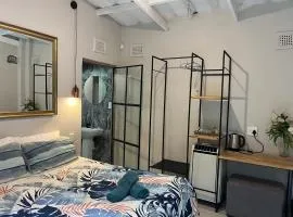 16 st Johns - Studio