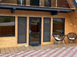 LKS A-frame, chal&eacute; alpino em Corbi