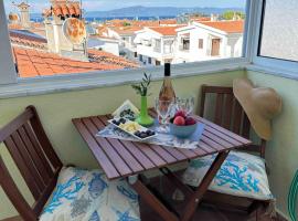 Top Floor Apartments, pet-friendly hotel in Pefkohori