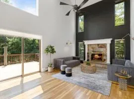 Upper Saddle River Resort w Pool, Hot Tub & Lake