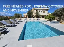 Villa Daratso with private pool view to the sea