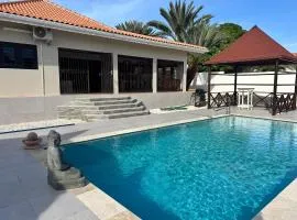 Villa CuraSea