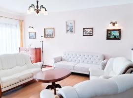 Parkresidenz Maria - 160 m2 - Whirlpool - Terrasse - Exklusiv am Goethepark, hotel com banheiras de hidromassagem em Veimar