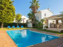 Urbia - Xeckin Holidays