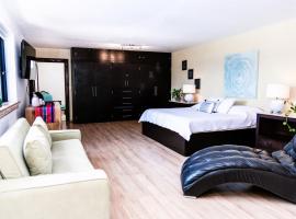 ANANA Rancho San Rafael | Master Bedroom with Lake views, hotel v destinaci Ajijic