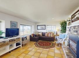 Hale Kaalawai Unit B、オーシャンサイドのホテル