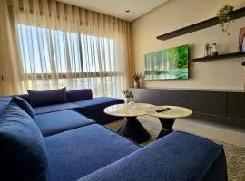Charming flat a Ghandi central Avenue, with parking