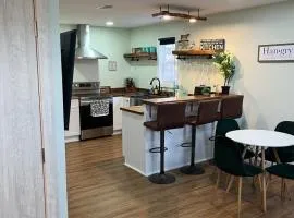 Cozy 2 Bedroom apartment in Tannersville, minutes from Camelback Mountain
