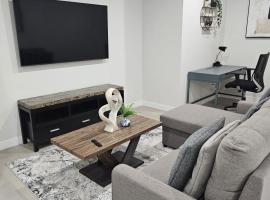 Brand-New Guesthouse-2bedrooms, hotel v destinaci Calgary