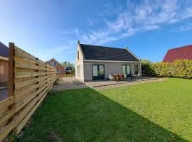 Holiday Home near Wadden Sea Elfsteden Route