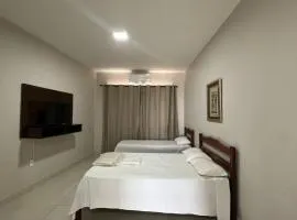 Apartamento 102 - Suíte com ar condicionado