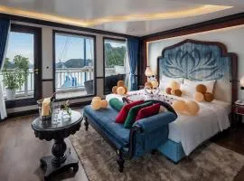 Verdure Lotus Luxury Cruise on Lan Ha Bay