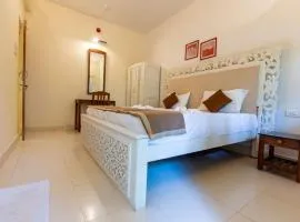 Quirky stays- 2bhk, Pool,Kitchen,Wifi Candolim
