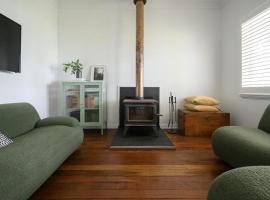 Karri Cove By Swan Bnb Management, hotel in Denmark