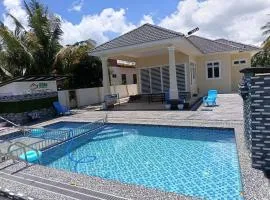 DSiti HOMESTAY with POOL