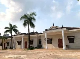 Hawaii Beach Bungalows