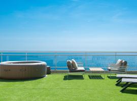 JARDINS DE MONACO - Vue Mer - Jacuzzi - Parking, ξενοδοχείο με υδρομασάζ στο Cap d'Ail