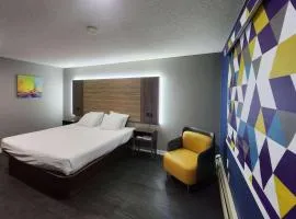 Super 8 by Wyndham Hayward WI