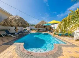NEW Indulge in Island Bliss at 6BR Casa Soluna by Bocobay