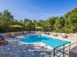 Lovely Home In Koromacno With Wifi