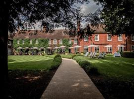 Bush Hotel Farnham, hotel v destinaci Farnham
