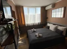 City Hotel
