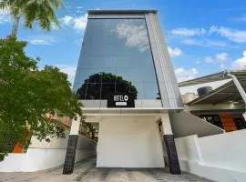 Super Hotel O HMT Colony Kochi formerly Pullans Arcade