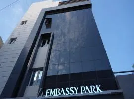 EMBASSY PARK - Near US consulate, Apollo hospital, Sankaranethralaya