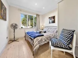 Stylish 4 Bed 2 Bath NW London