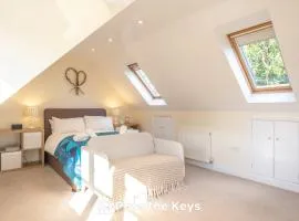 Cosy loft apartment near Oxford I Pass the Keys