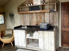 Newly Renovated Safari Tent Great for Couples in Gatlinburg, Tennesse