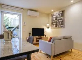 Luxury Style 6 with AC Downtown Porto near Metro